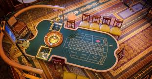 Slot bertema pertunjukan teater kuno